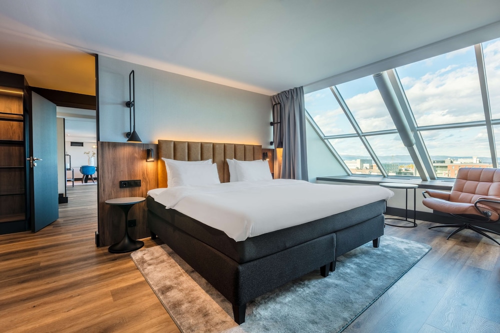 Presidential Suite, River View