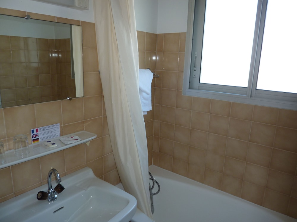 Superior Triple Room, Countryside View photo 2