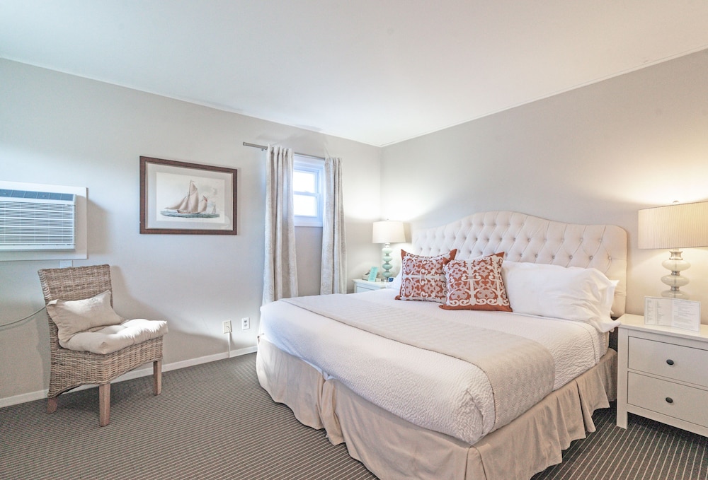 Deluxe Suite, Kitchen