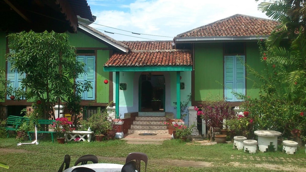 Tu-joh (Standard Double Room with Shared Bathroom)