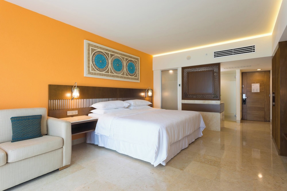Signature Room, 1 King Bed photo 1