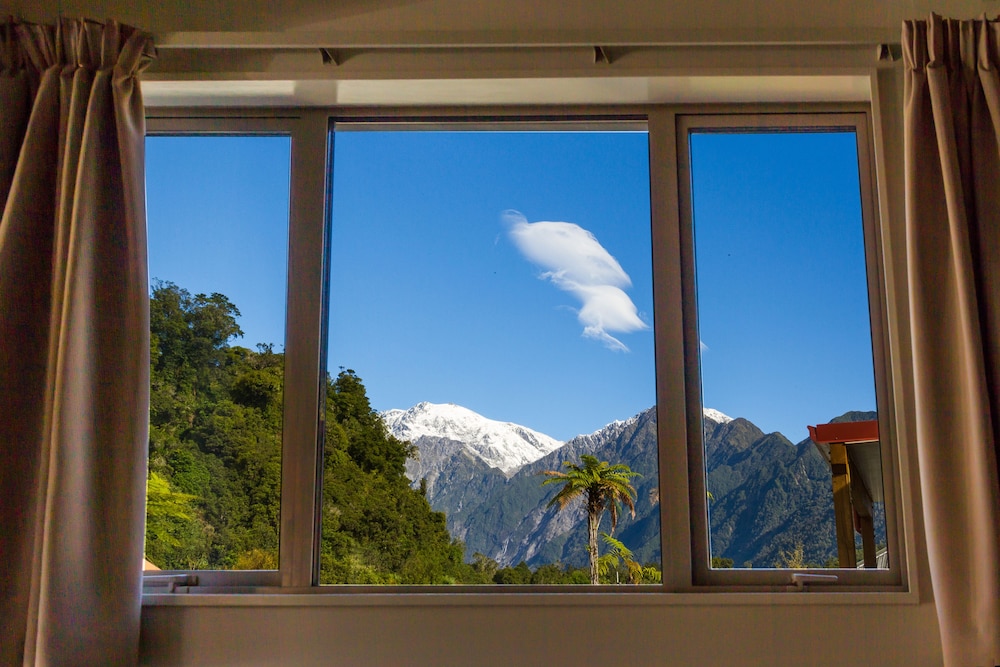 Studio Cottage, Mountain View - Photo 15