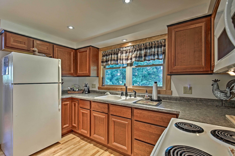 House (2 Bedrooms) photo 2