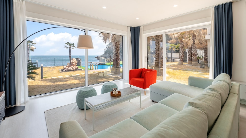 Basic Room, 2 Bedrooms (S(Special Room)-3 (Ocean View / Bbq))