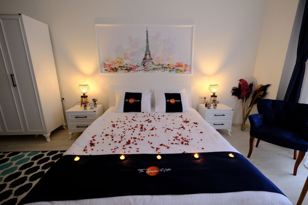 Standard Room photo 2