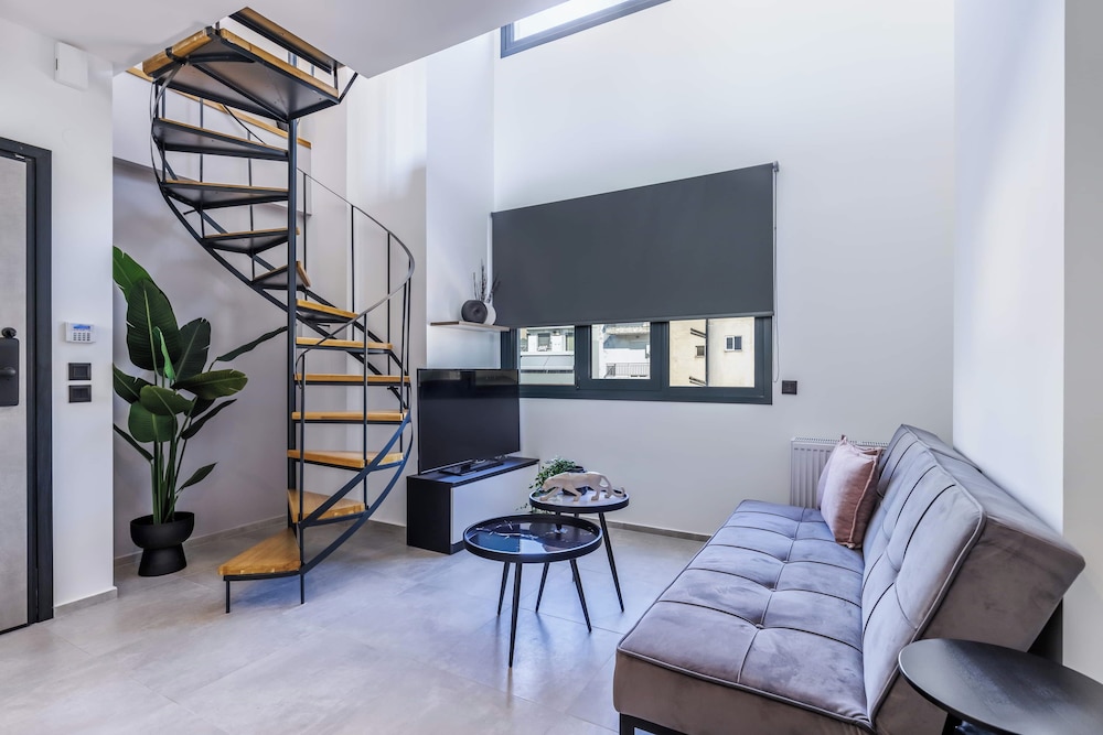 Loft K4L with a Balcony