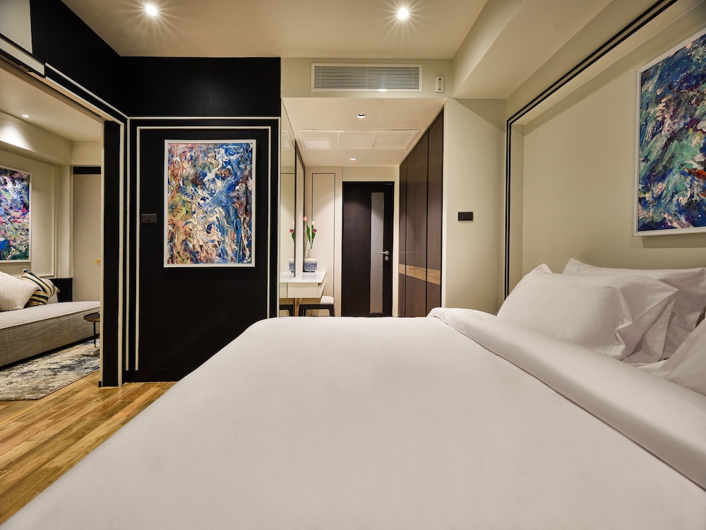 Deluxe Studio Suite, 1 Bedroom photo 1