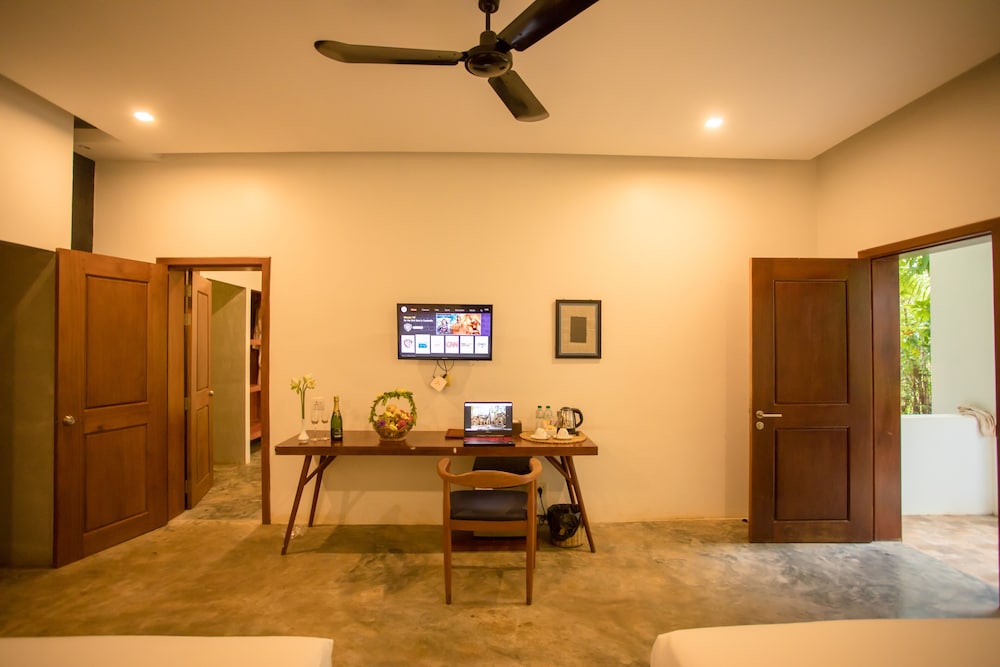 Garden Serenity Double or Twin Room - Photo 8