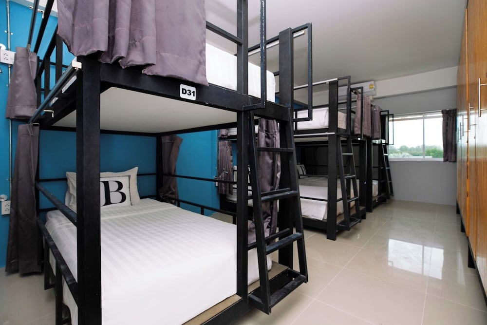 Bed in 6 Bed Mixed Dormitory photo 1