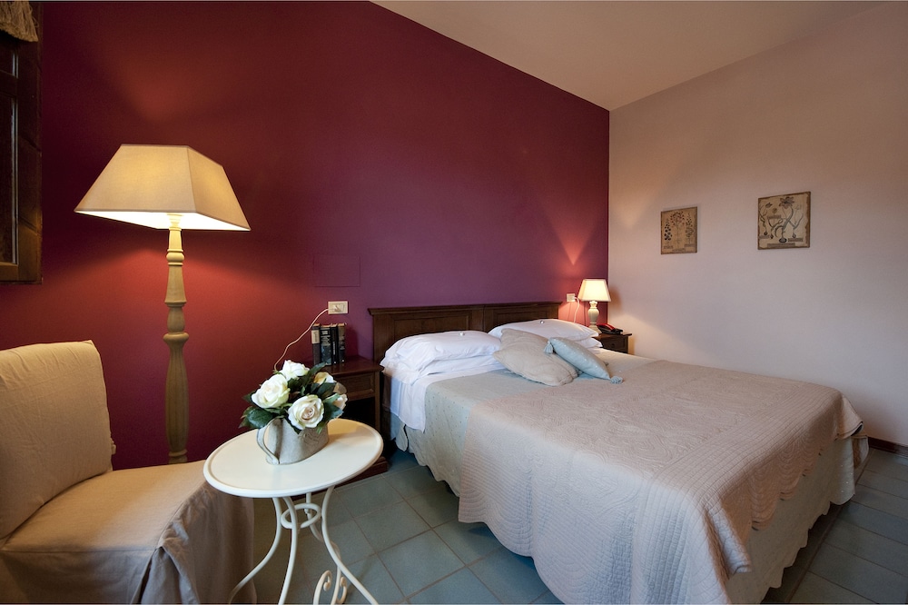 Double Room - Photo 4