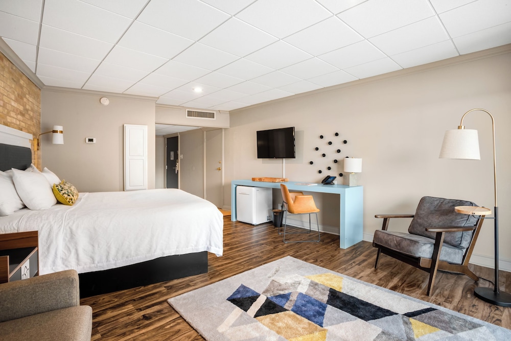 Junior Suite King