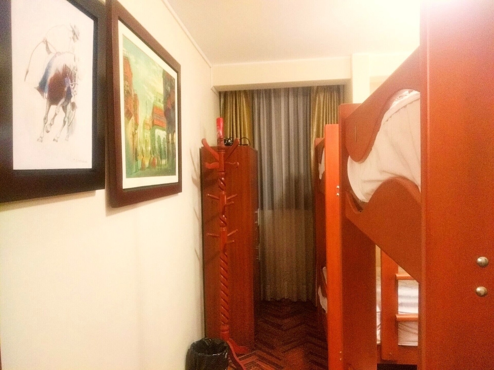 Standard Shared Dormitory, Mixed Dorm, Non Smoking, Ensuite photo 2