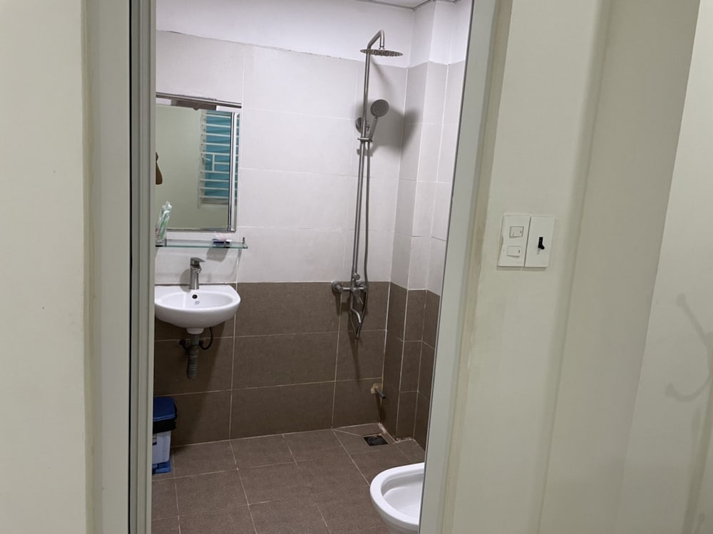 Superior Quadruple Room - Photo 4