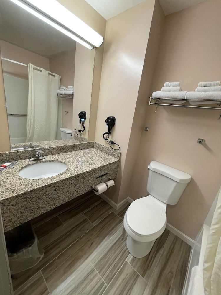 Double Room, 2 Double Beds - Photo 5