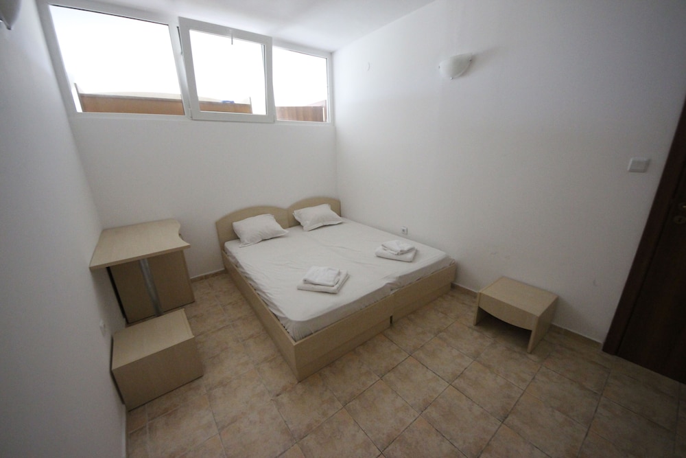Classic Apartment, 2 Bedrooms