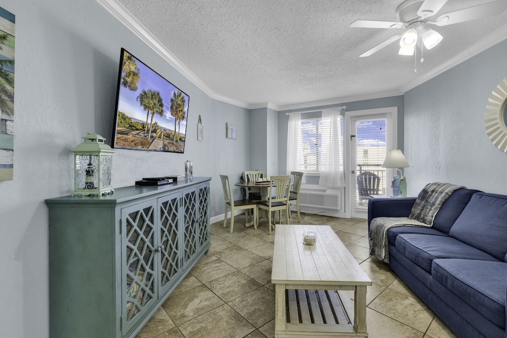 Signature Condo, 1 Bedroom, Non Smoking, Partial Ocean View