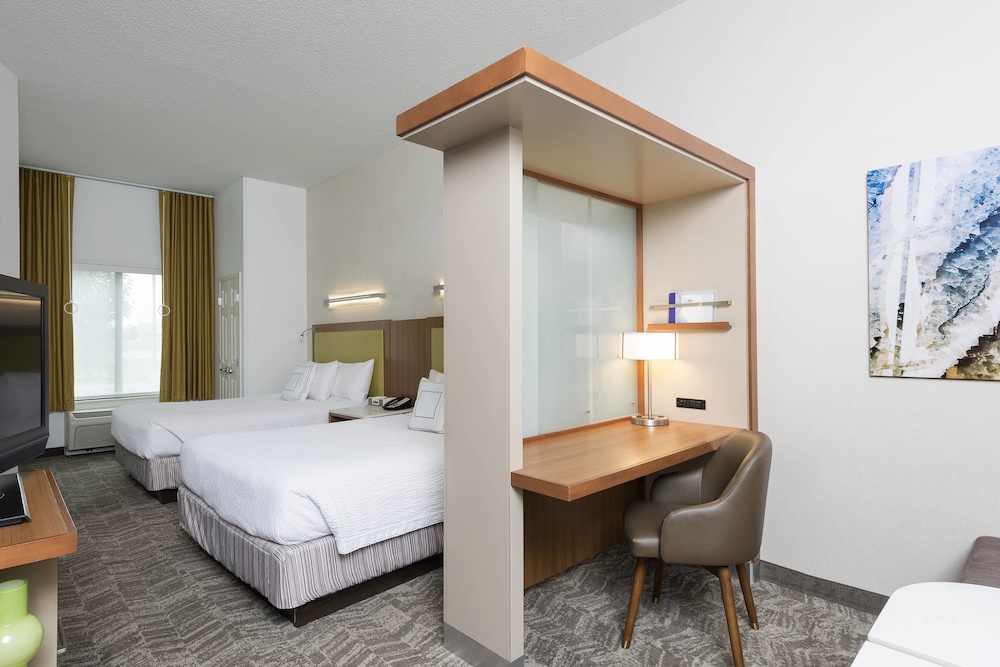 Studio, Multiple Beds (Mobility Accessible, Tub) - Photo 1