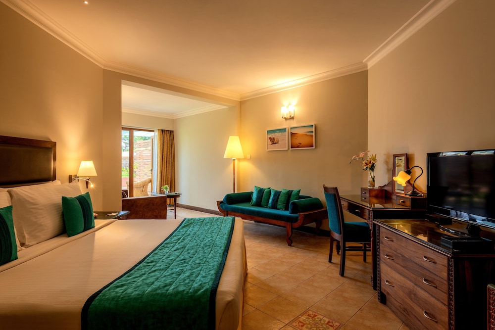 Family Room - Photo 1