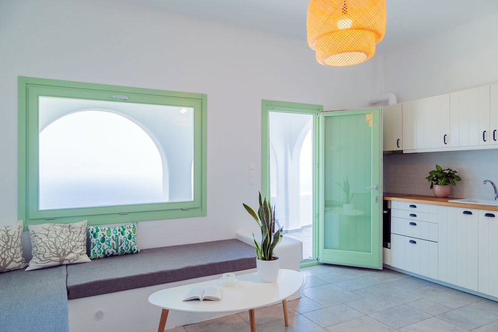 Traditional Villa, 1 Bedroom, Hot Tub, Sea View