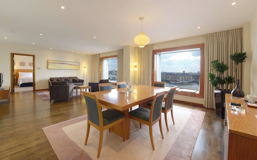 Penthouse photo 1