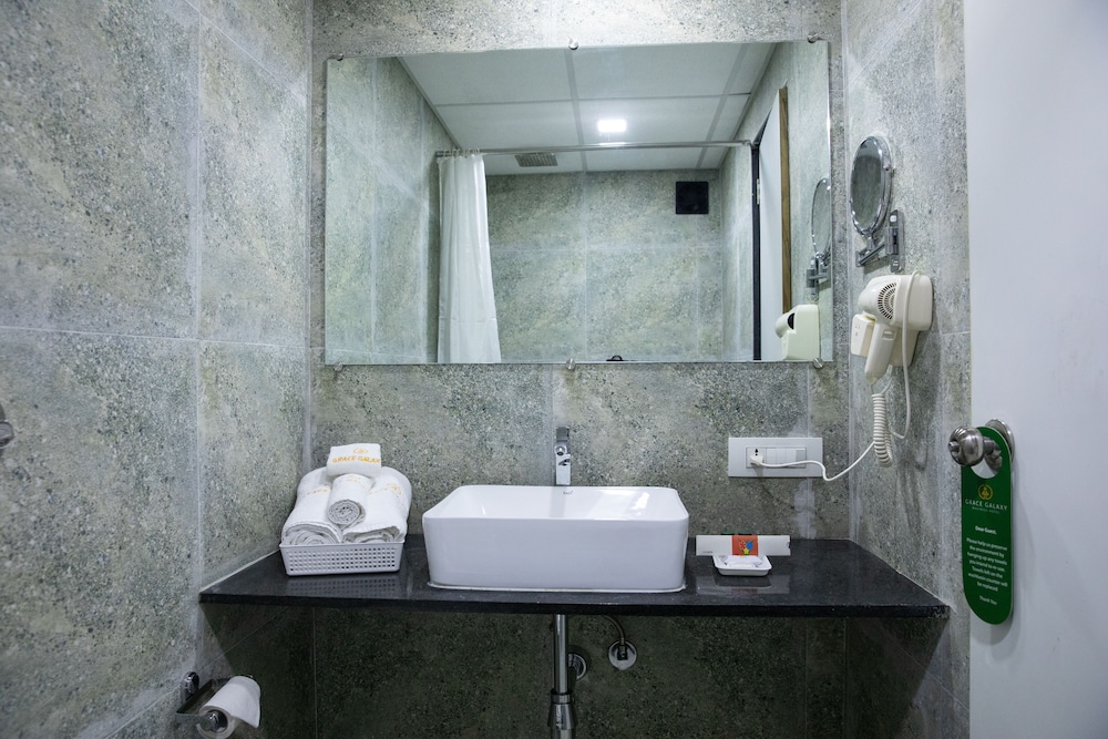 Executive Triple Room - Photo 4