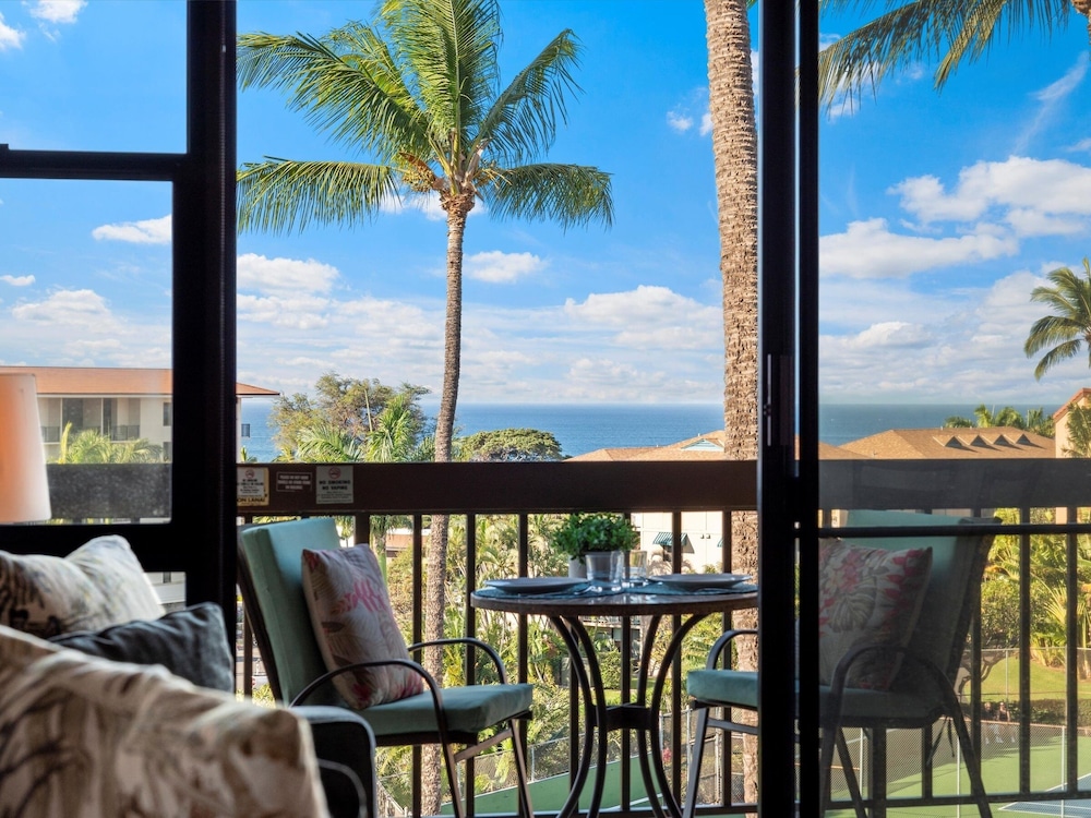 Condo, 2 Bedrooms