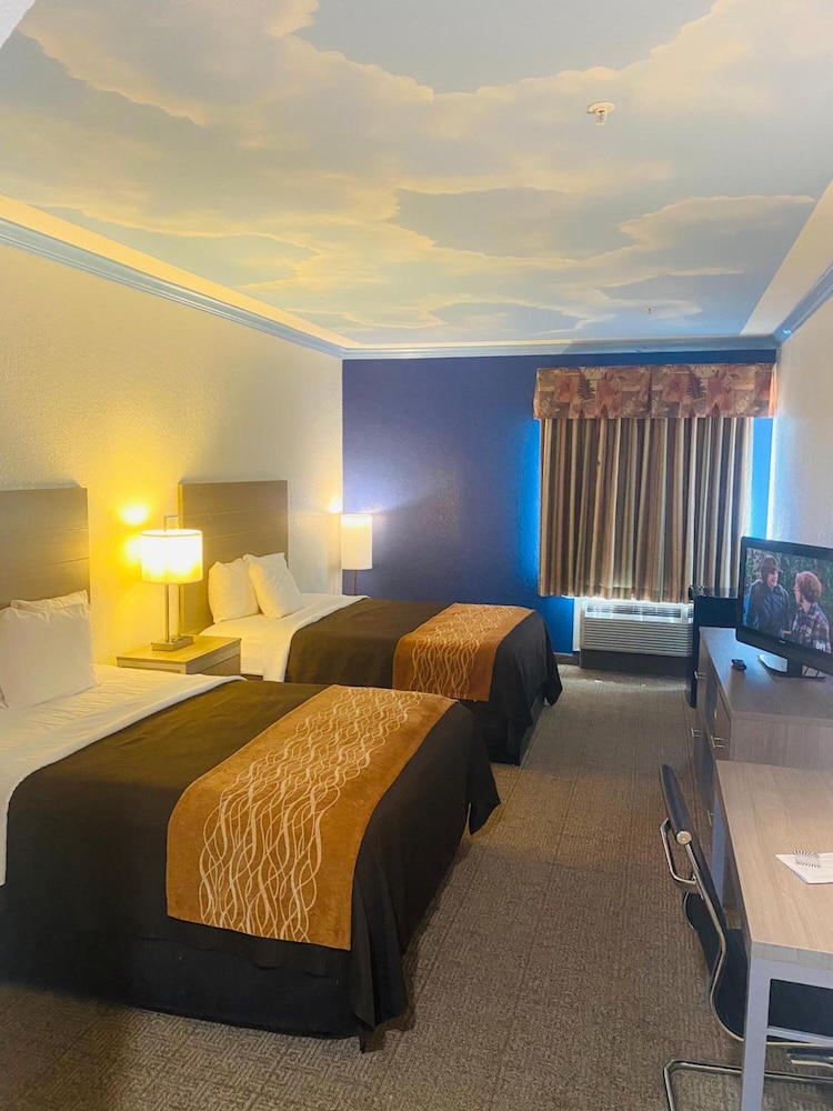 Room, 2 Queen Beds, Accessible photo 3