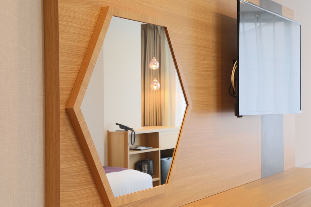Universal Twin Room - Non-Smoking - Photo 3