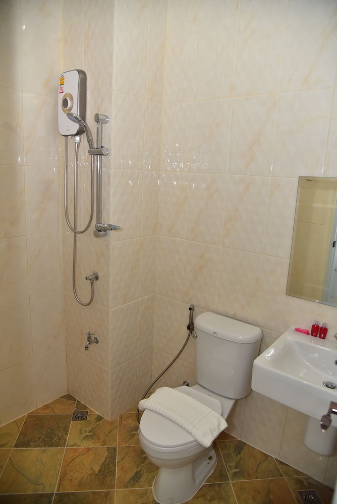 Deluxe Twin Room photo 2