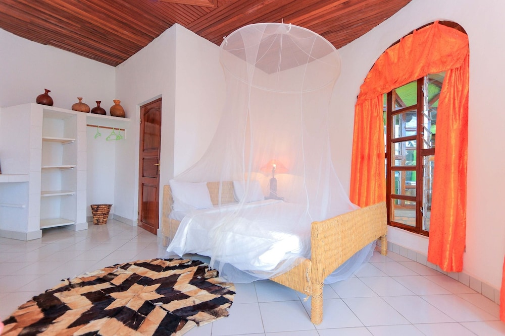 Deluxe Double Room, Lake View photo 1