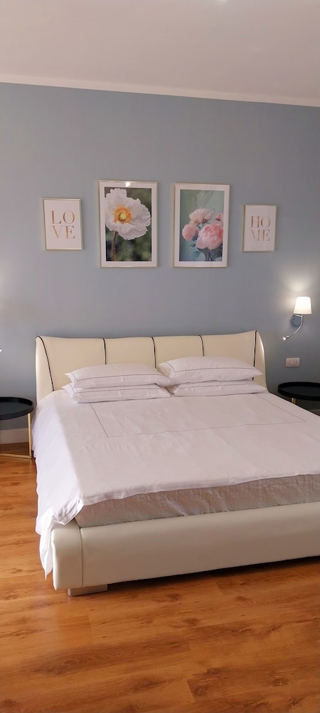 Deluxe Studio Suite photo 2