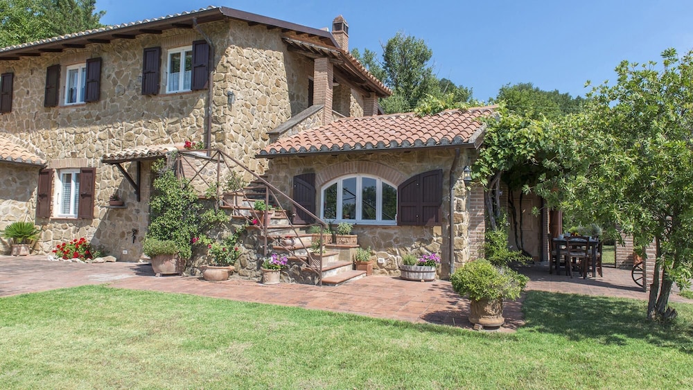 House photo 2