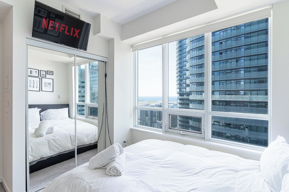 Deluxe Condo, Balcony