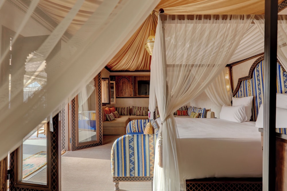 Deluxe Tent