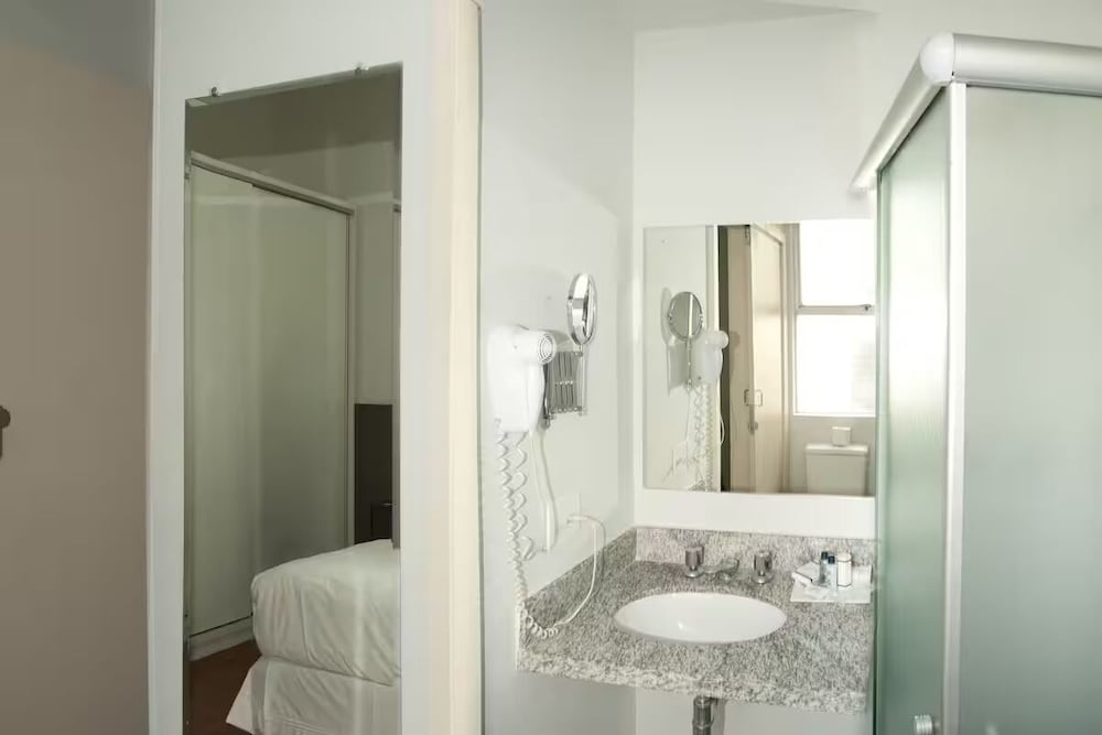Superior Suite, 2 Twin Beds - Photo 3