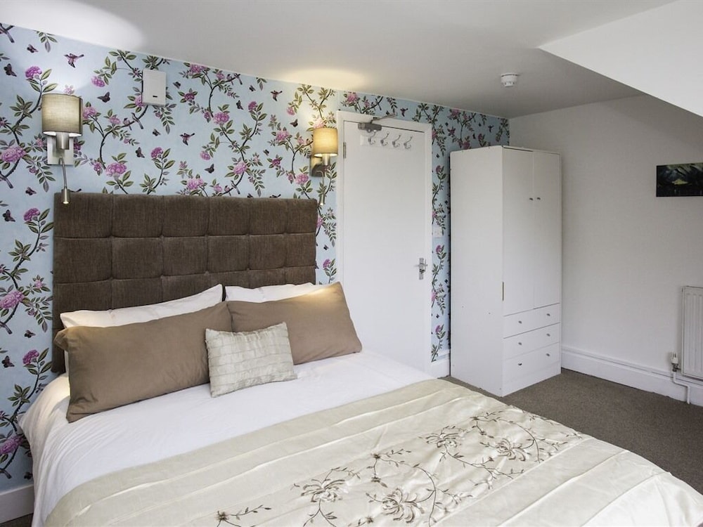 Superior Double Room, Ensuite photo 2