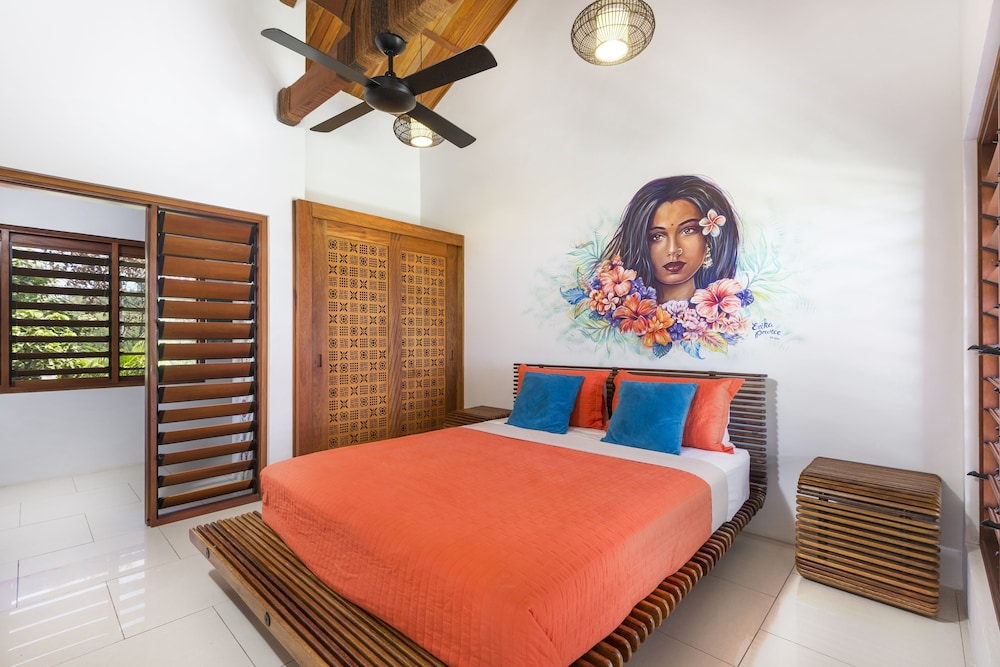 Luxury House, Beach View photo 1