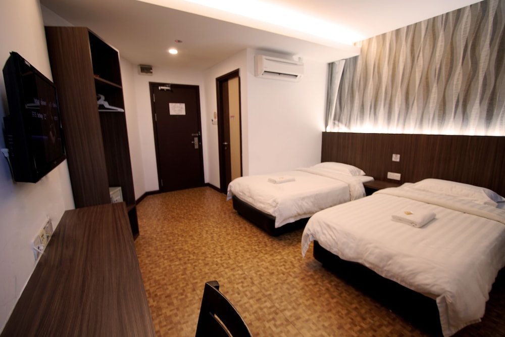 Deluxe Twin Room - Photo 1