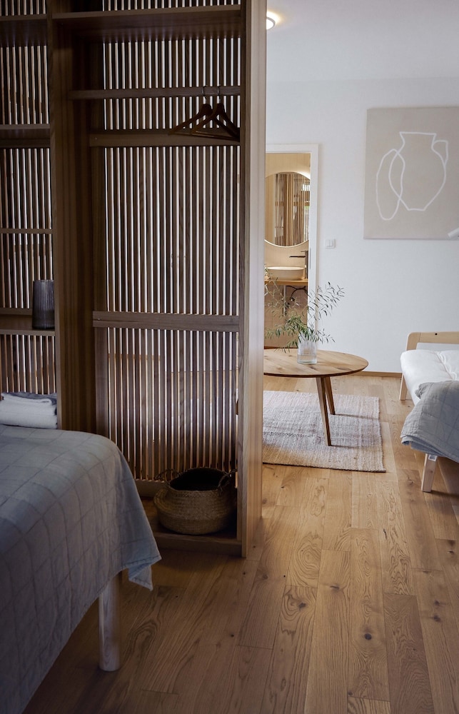 Comfort Room photo 1