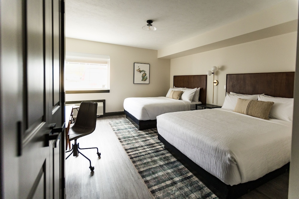 Double Queen Room (Self Check-in)