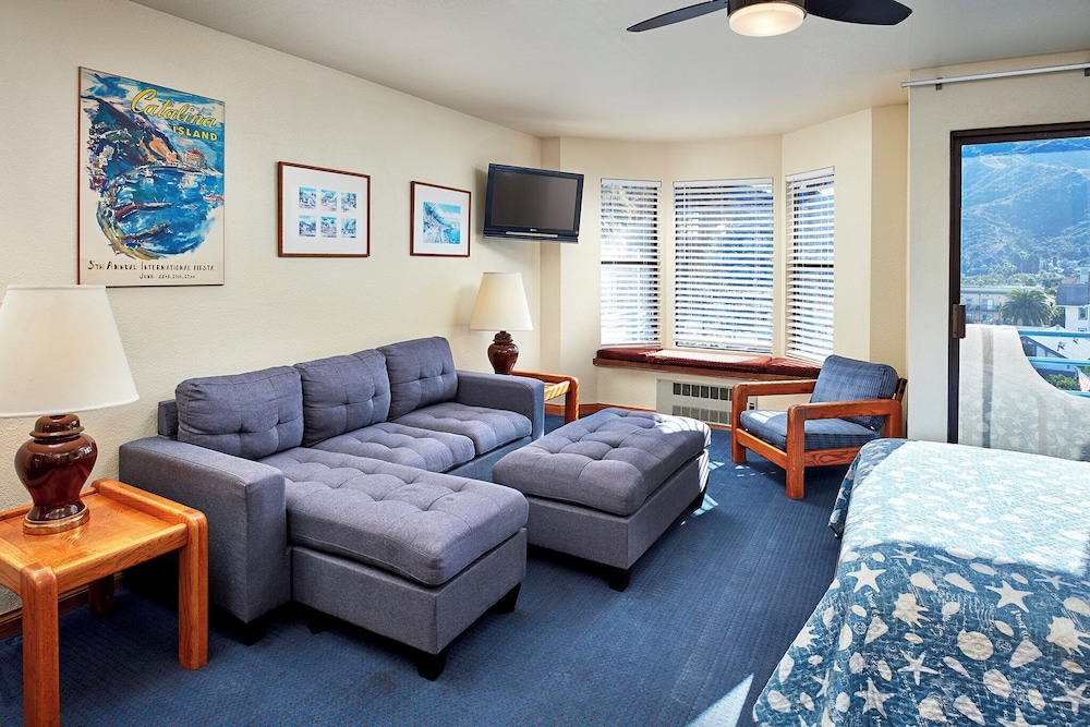 Suite, Multiple Beds, Ocean View photo 1