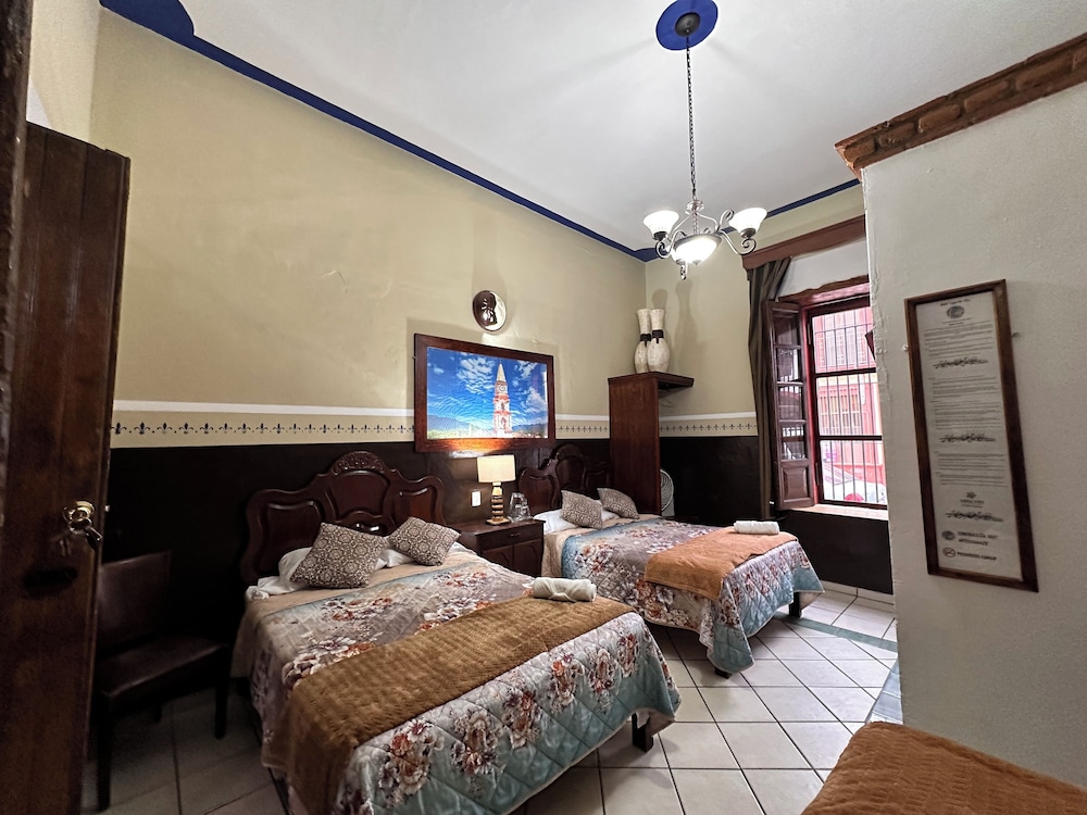 Classic Triple Room - Photo 3