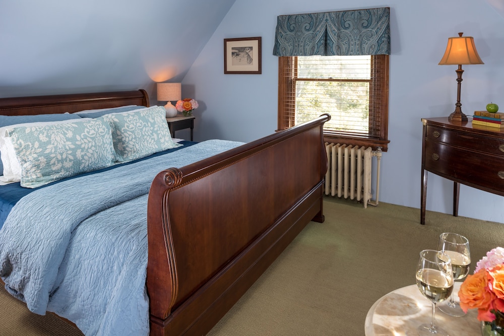 Suite, 2 Bedrooms, Private Bathroom photo 1