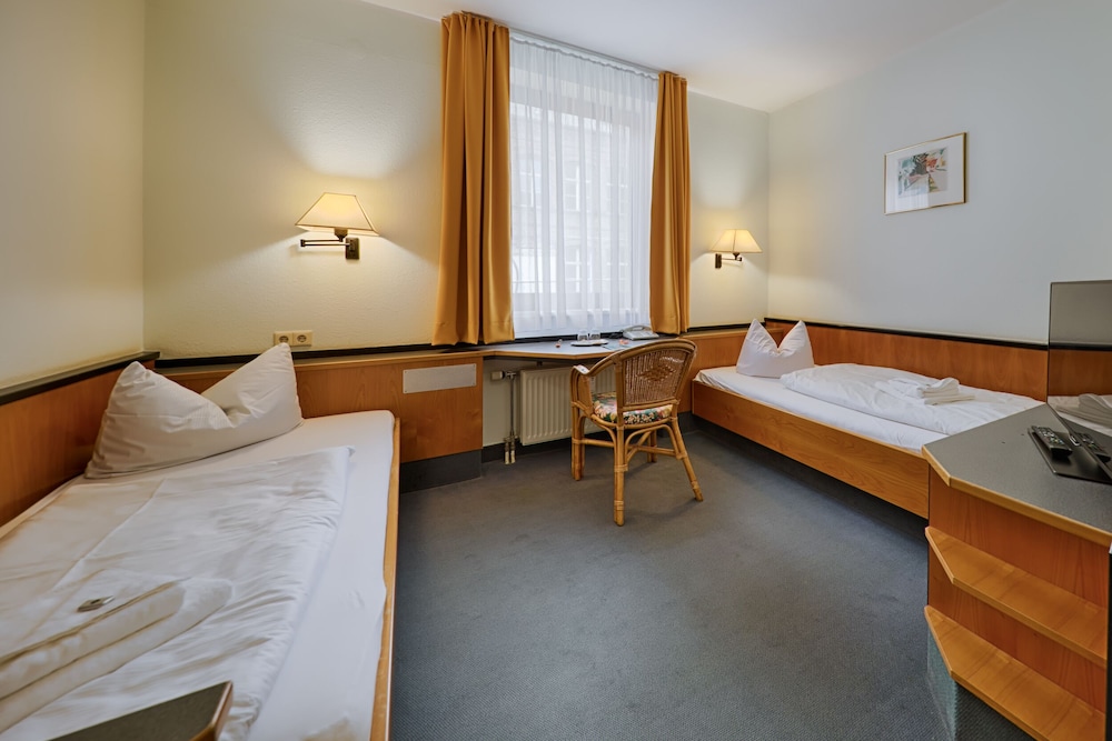 Twin Room photo 1