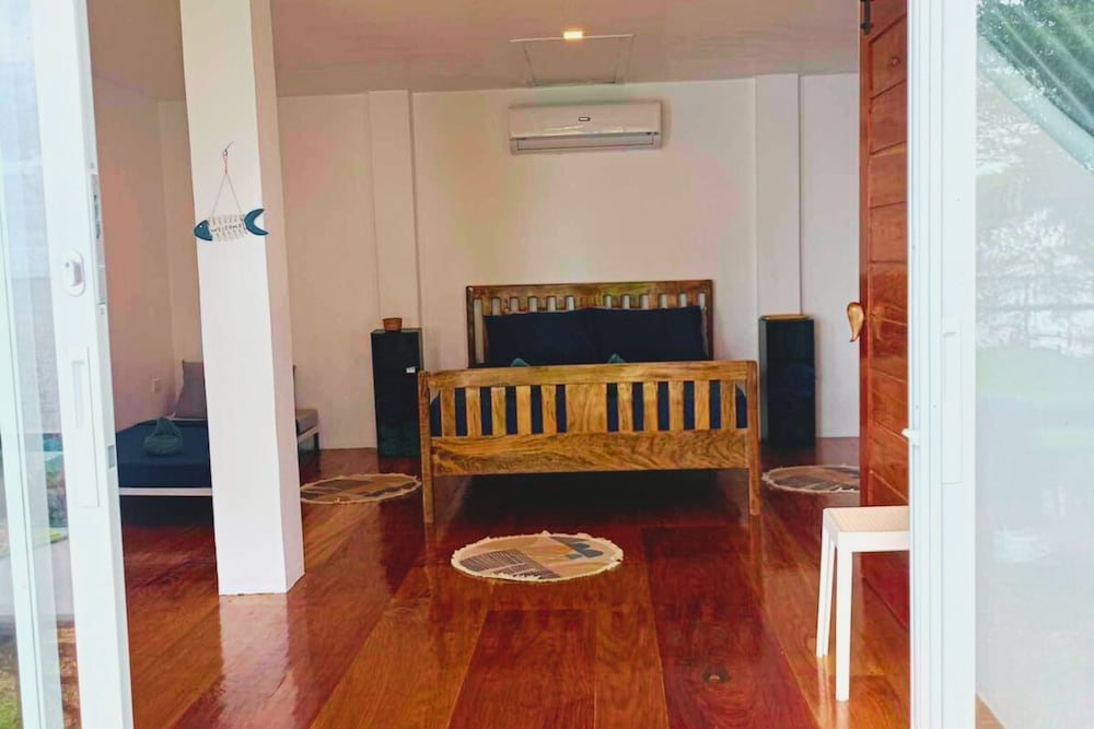 Family Room photo 3