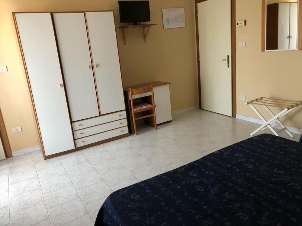 Quadruple Room photo 3
