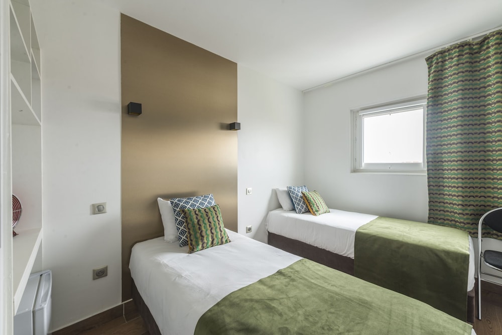 Comfort Room photo 2