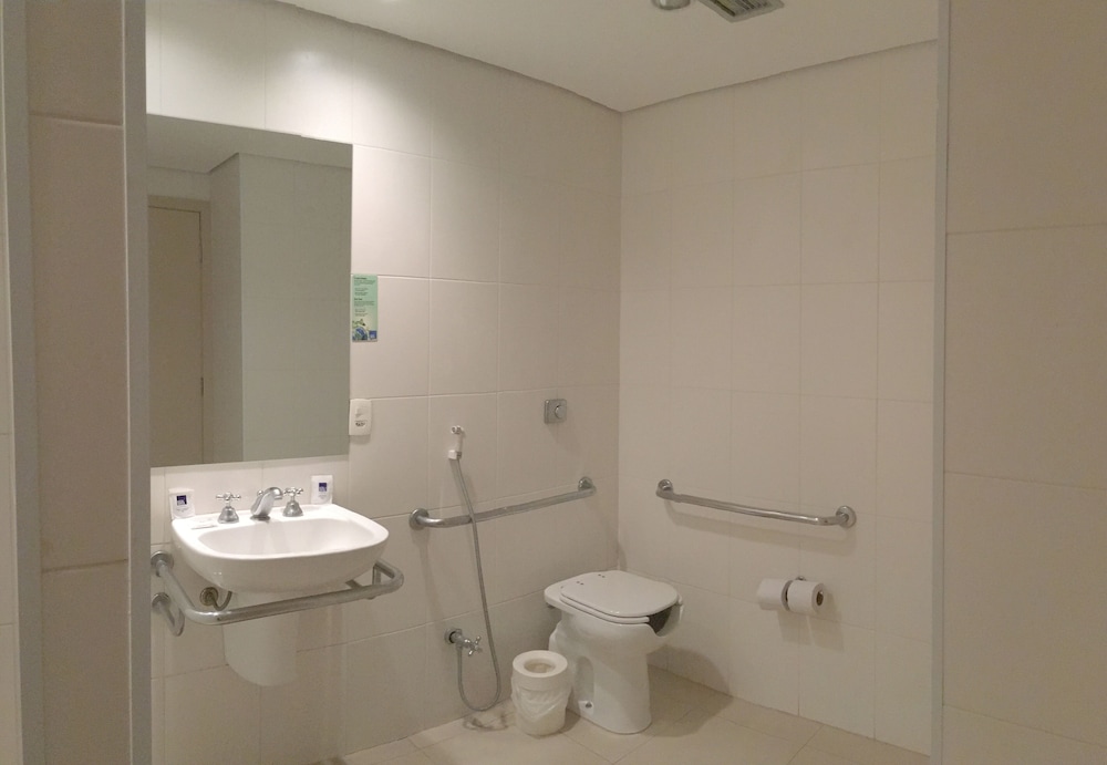 Deluxe Double Room, Accessible photo 2