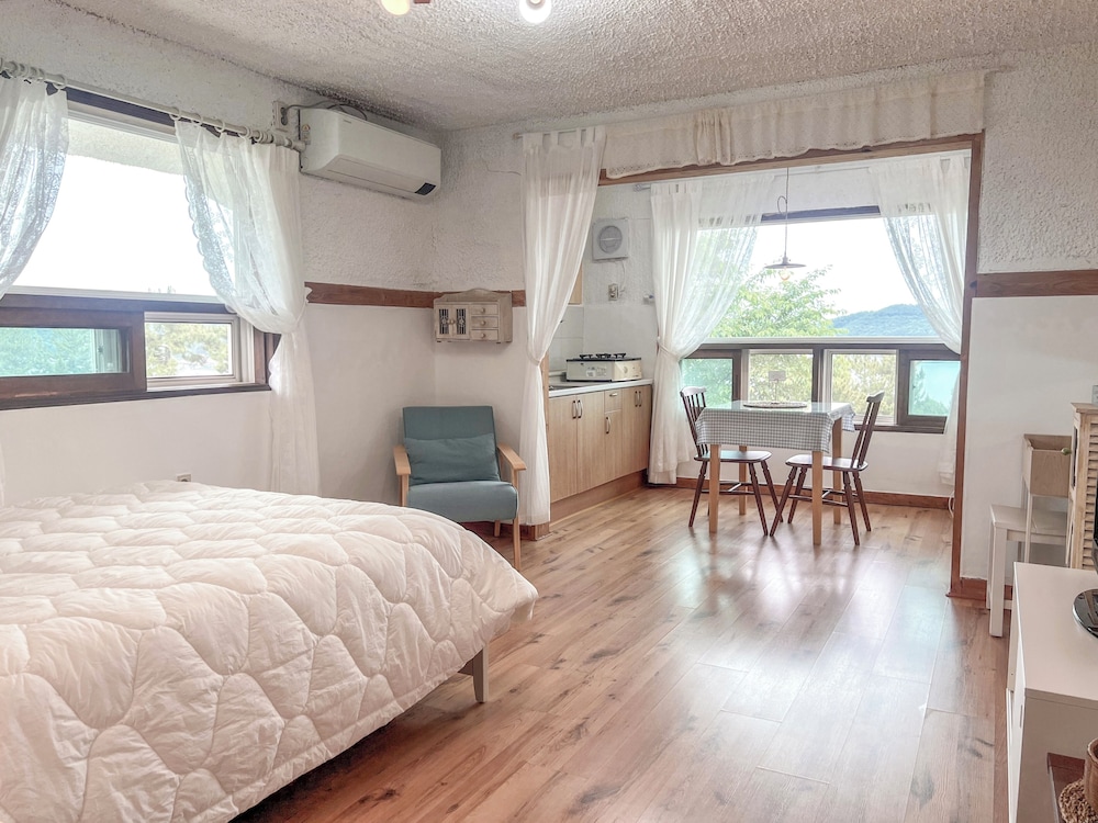 Double Room (Sea) photo 1