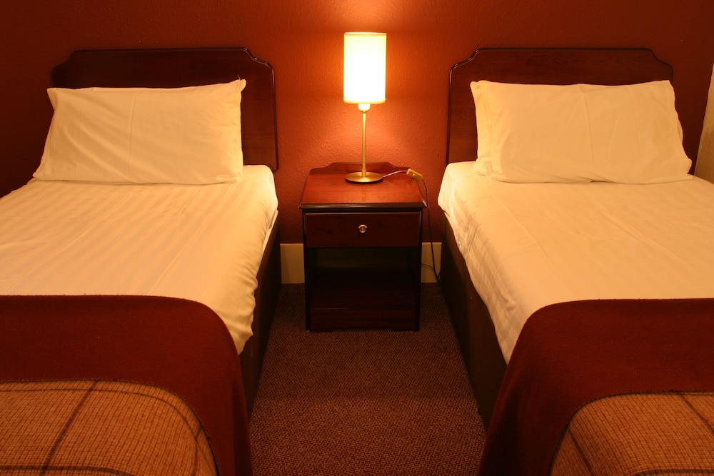 Classic Twin Room - Photo 2
